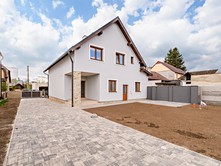 Prodej  rodinného domu 179 m², pozemek 551 m²